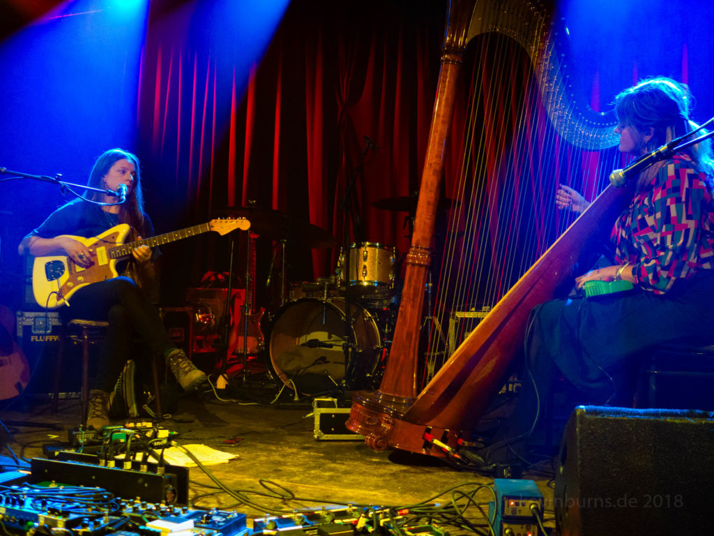 Kurt Vile & The Violators and Mary Lattimore & Meg Baird at Kantine, Cologne, Germany, Nov '18